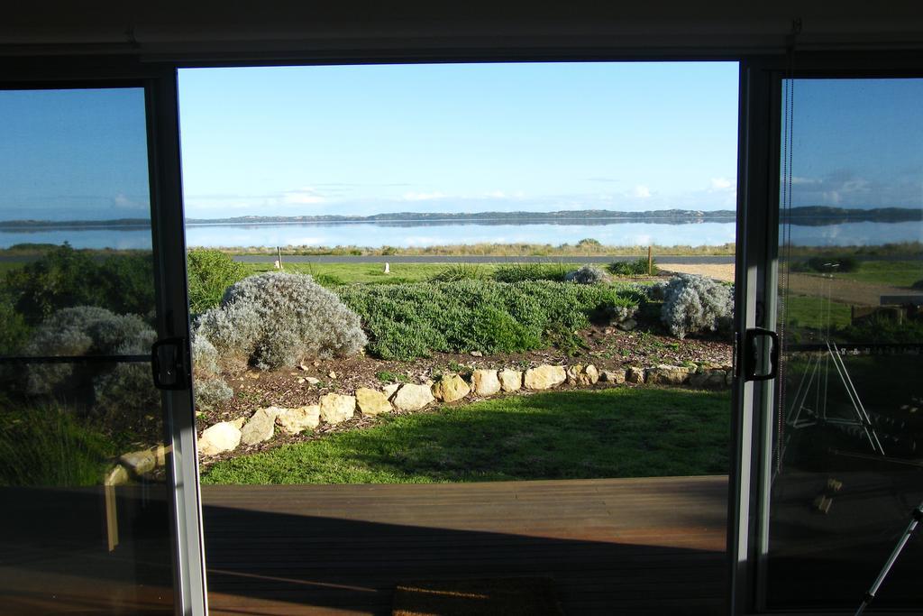Coorong Waterfront Retreat Villa Meningie Kültér fotó