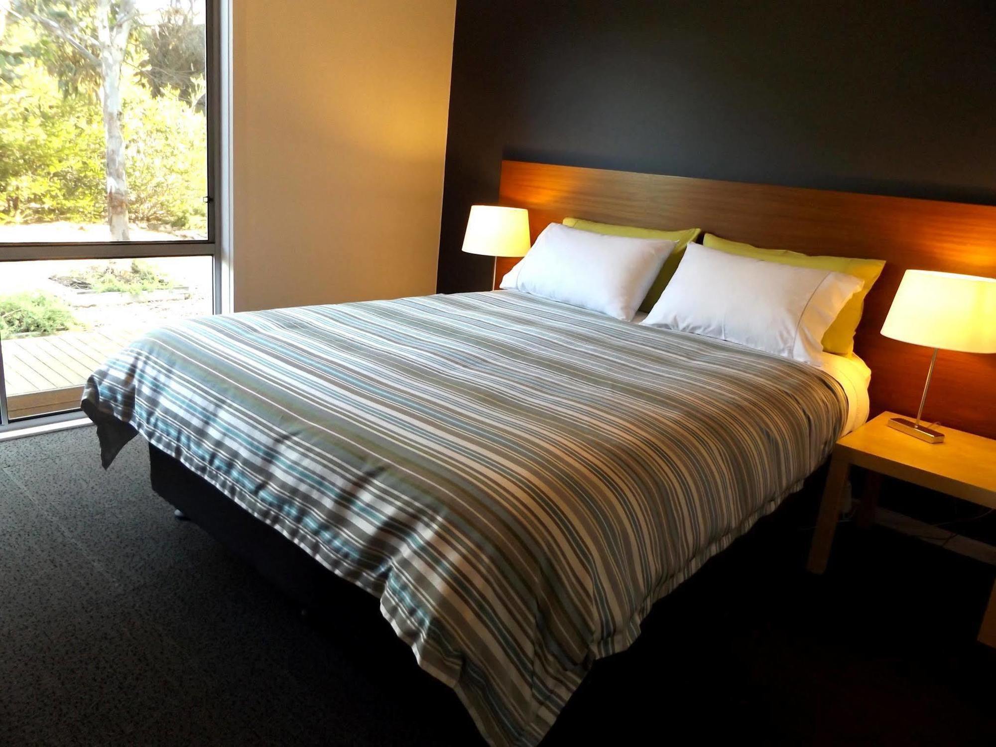 Coorong Waterfront Retreat Villa Meningie Kültér fotó