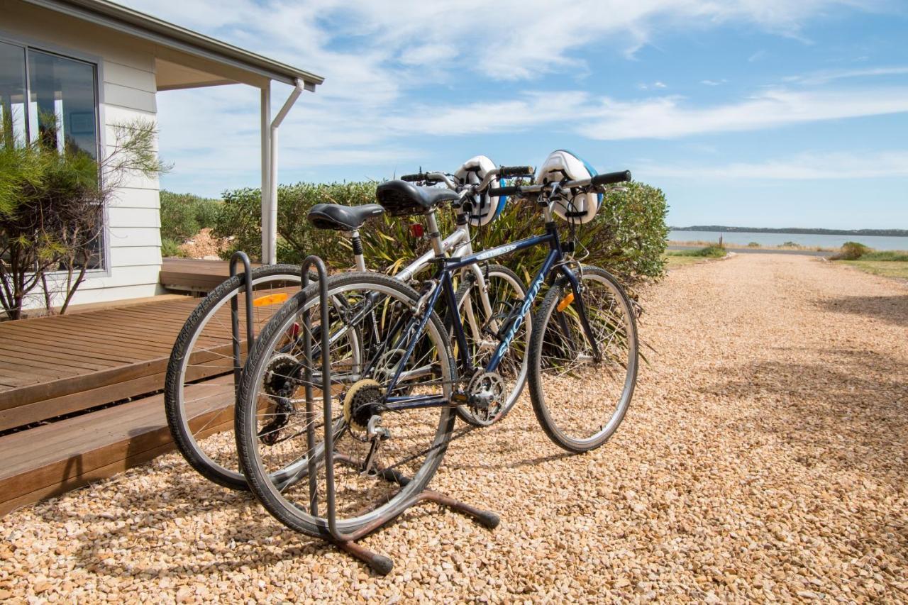 Coorong Waterfront Retreat Villa Meningie Kültér fotó